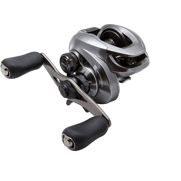 Shimano Chronarch MGL Baitcast Reel product image