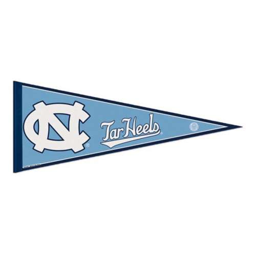 Wincraft North Carolina Tar Heels 12x30 Classic Pennant