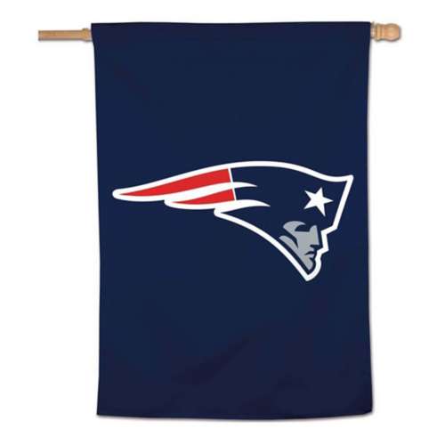 Wincraft New England Patriots 28x40 Vertical Flag