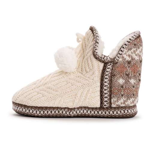 Women s Muk Luks Amira Slippers Slocog Sneakers Sale Online