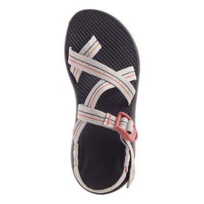 scheels chacos