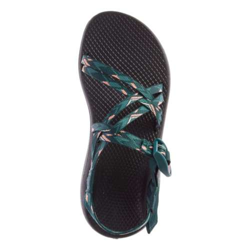 scheels chacos