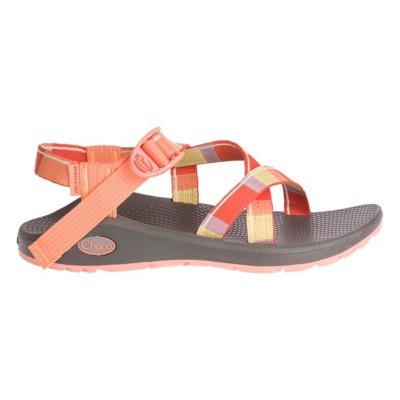 scheels chacos