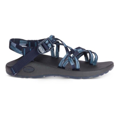 scheels chacos