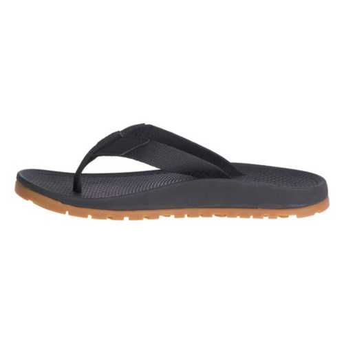scheels chacos