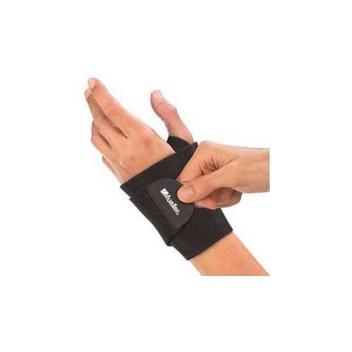 Mueller Wraparound Wrist Support