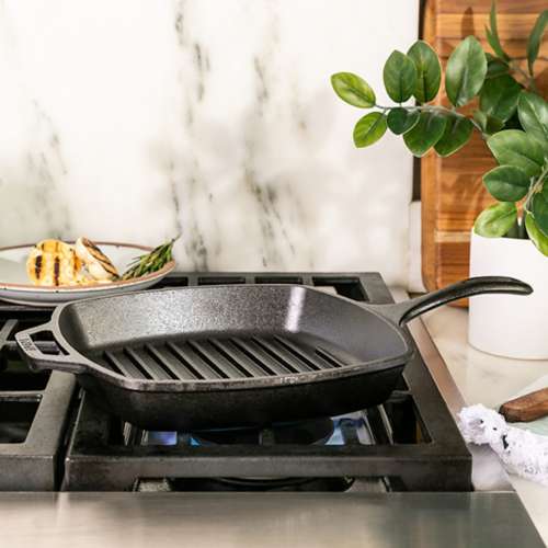Lodge 10.5 Square Cast Iron Grill Pan
