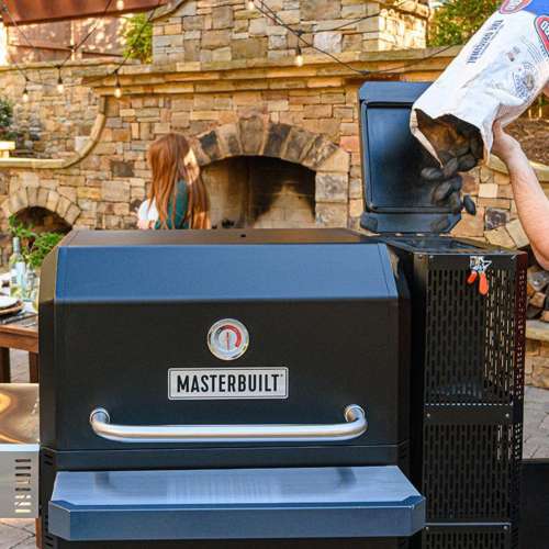 Masterbuilt Gravity Series 1050 Digital Charcoal Grill + Smoker