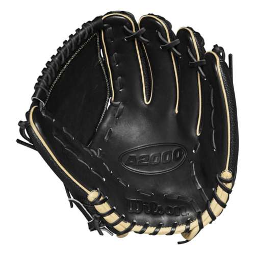 Wilson A2000 B23SS 12" Pitcher's Baseball Glove