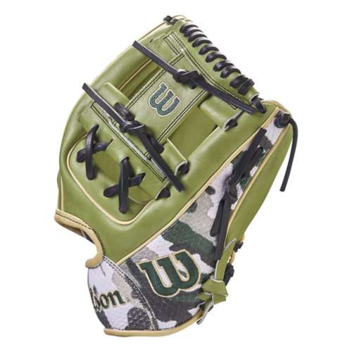 Wilson Glove of the Month - November