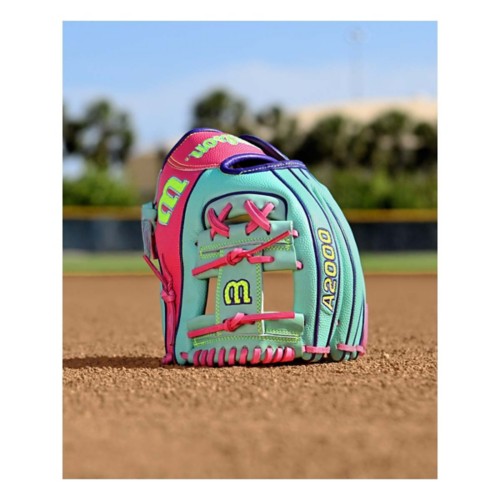 shin93 です。 Wilson Fall 2025 A2000 DP15SS 11.5 Infield Baseball Glove