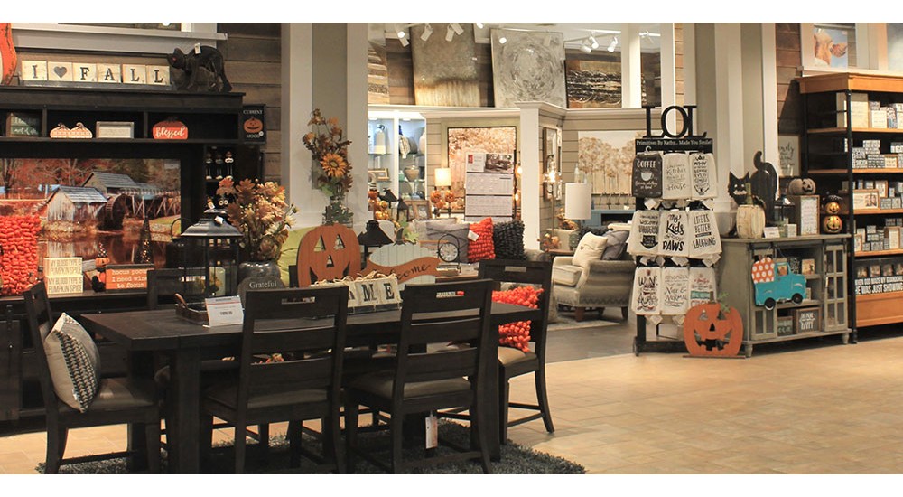 Home Decor & Furniture Store