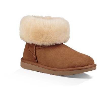 uggs with fur ball