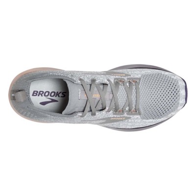 brooks running shoes levitate 3