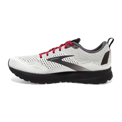 brooks running revel 4