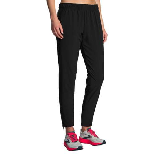 brooks jogging pants