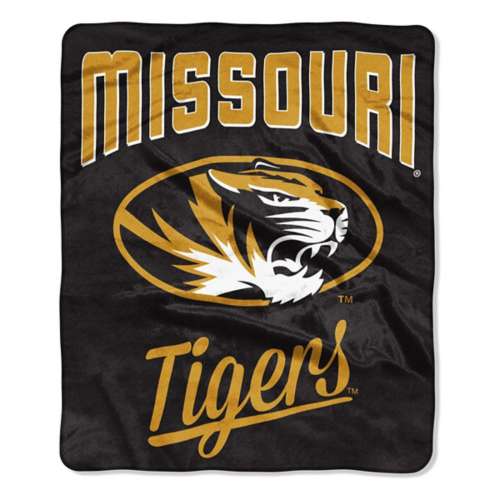 TheNorthwest Missouri Tigers Signature Blanket