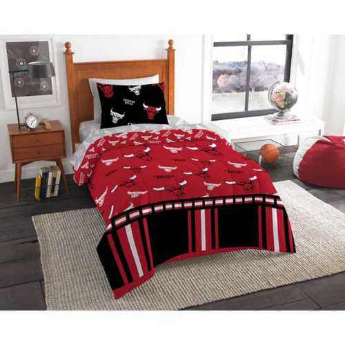 TheNorthwest Chicago Bulls Rotary Twin Bed In a Bag Set