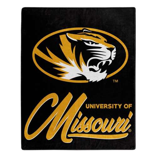 TheNorthwest Missouri Tigers Signature Blanket