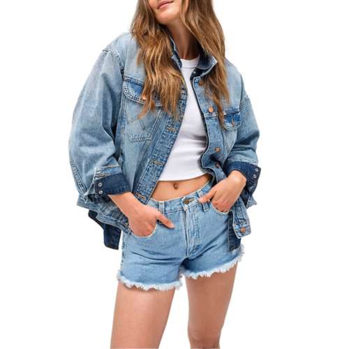 Wrangler shorts with hot sale elastic waist