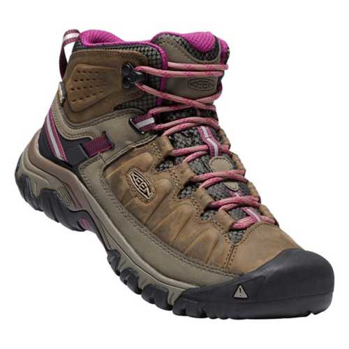 keen women's targhee 3 mid height waterproof hiking boot