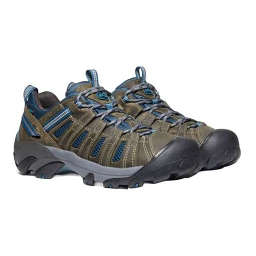 Keen on sale voyageur shoes