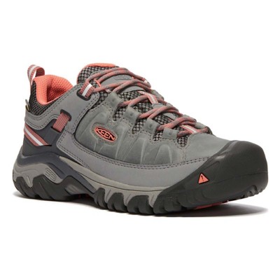 scheels womens keen shoes