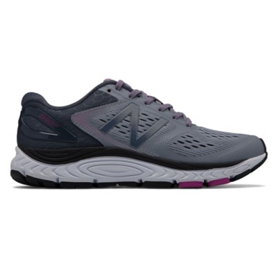 scheels new balance shoes