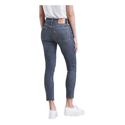 levi wedgie fit skinny jeans