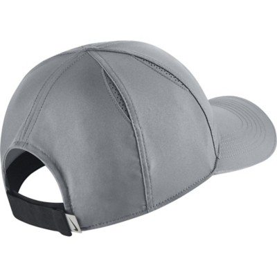 nike featherlight adjustable running hat