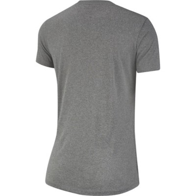 gray dri fit shirt