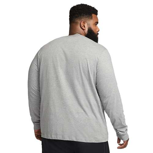 Men's Nike Sportswear Club Long Sleeve T-Shirt