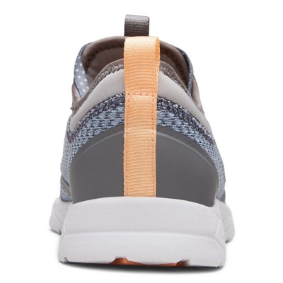 vionic alma sneaker