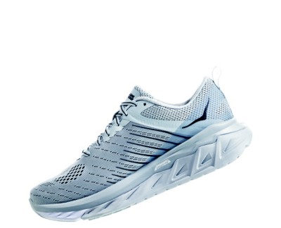 hoka one one arahi 3