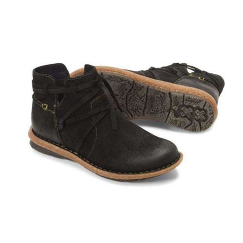 Women's Born Tarkiln Chukka Boots