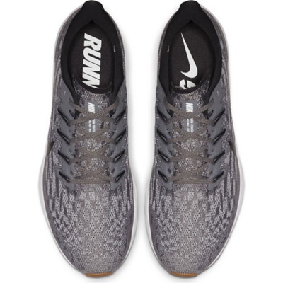 pegasus sneakers