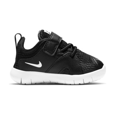 boys nike sneakers