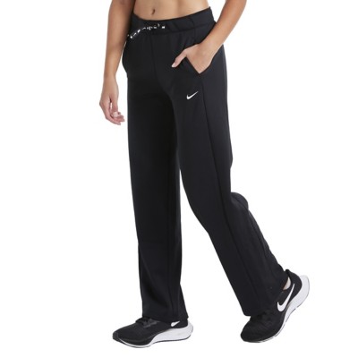 nike joggers therma