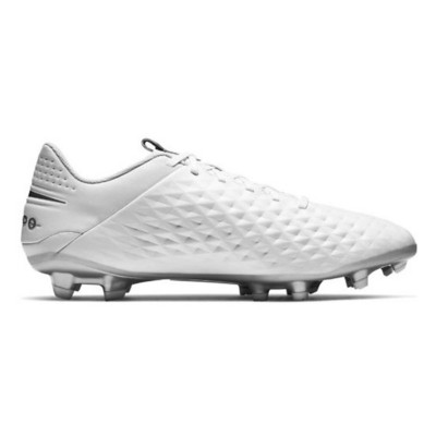 scheels soccer cleats