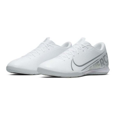 scheels indoor soccer shoes
