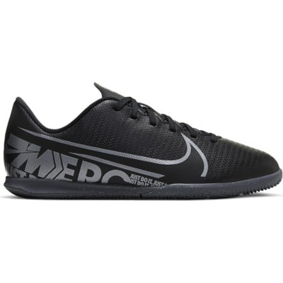 scheels indoor soccer shoes