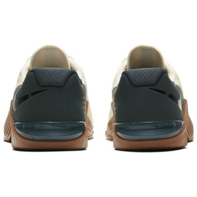 mens leather training shoes