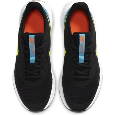 boys nike revolution