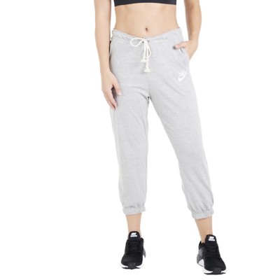 women's nike sportswear gym vintage capri