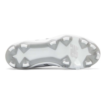 new balance women's fusev2 softball cleats