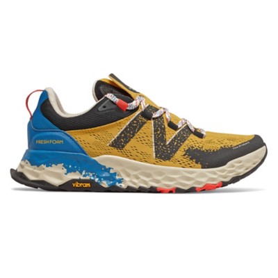 scheels new balance shoes