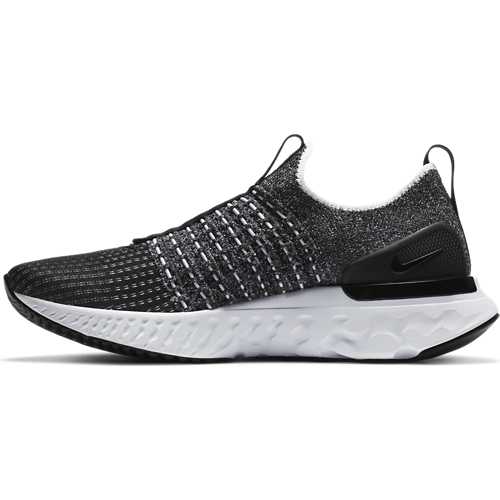 nike womens react phantom run flyknit 2