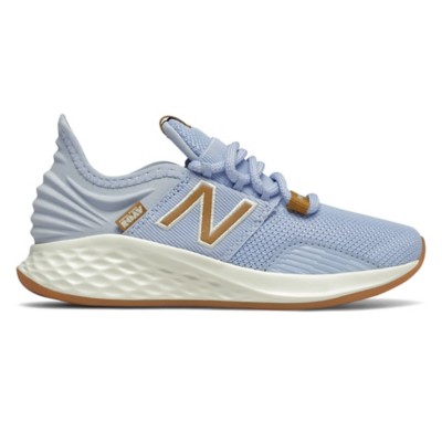scheels new balance shoes