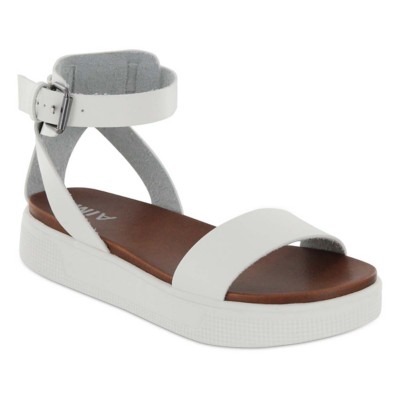 mia sandals platform