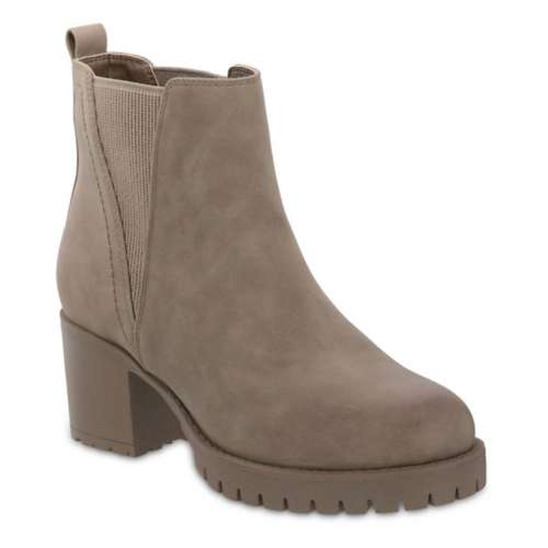 Women's MIA Carra Chelsea Boots